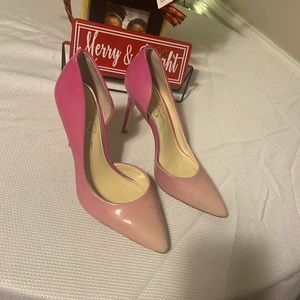 These shoes range from 9.5 to 11 U.S. size